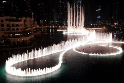 Фонтан Дубай мини Динамический городской фонтан Дубай мини. Для сквера, площади или парка, с ночной подсветкой. Эффектное водное шоу по низкой цене